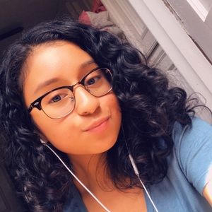 Meet your Posher, Wendy